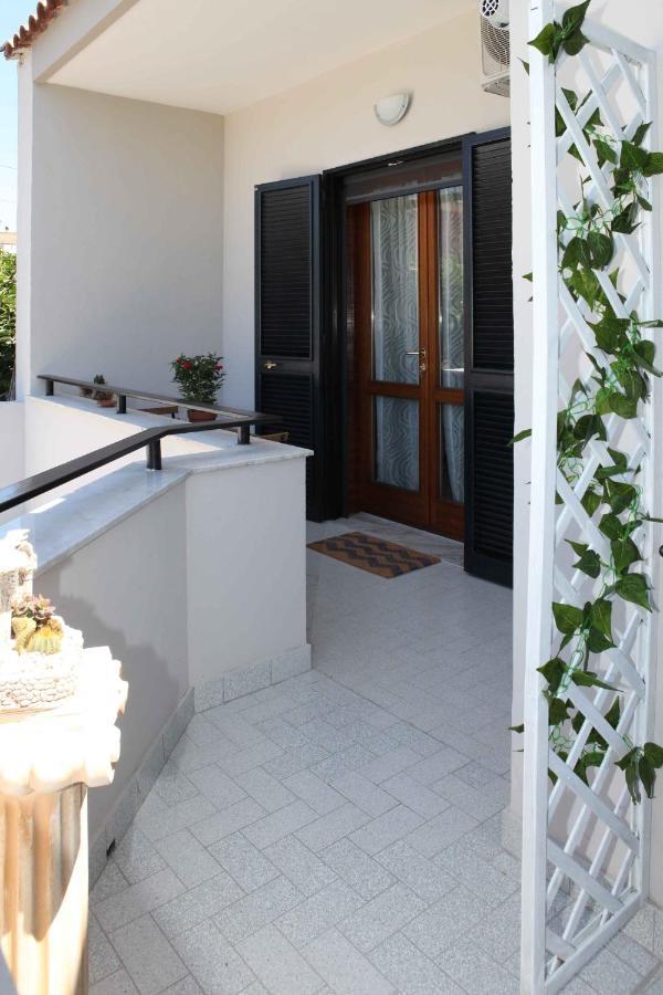 Pompei Gryllus Bed and Breakfast Eksteriør billede